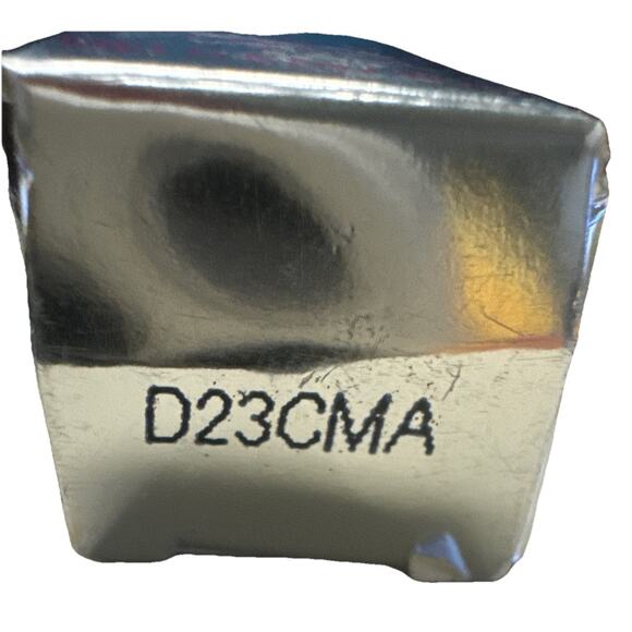 New In Box Victoria Land Beauty Skin Loving Treatment for Eyes & Lips - Picture 5 of 5